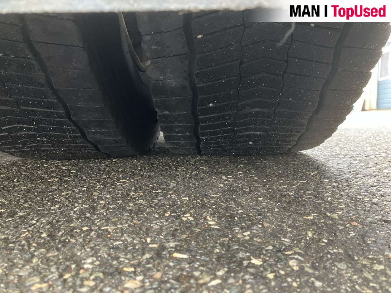 MAN TGX 26.470 6x2/2 BL SA "Retarder / 700 l Tank" ZV - Cabeza tractora: foto 3 MAN TGX 26.470 6x2/2 BL SA "Retarder / 700 l Tank" ZV - Cabeza tractora: foto 3