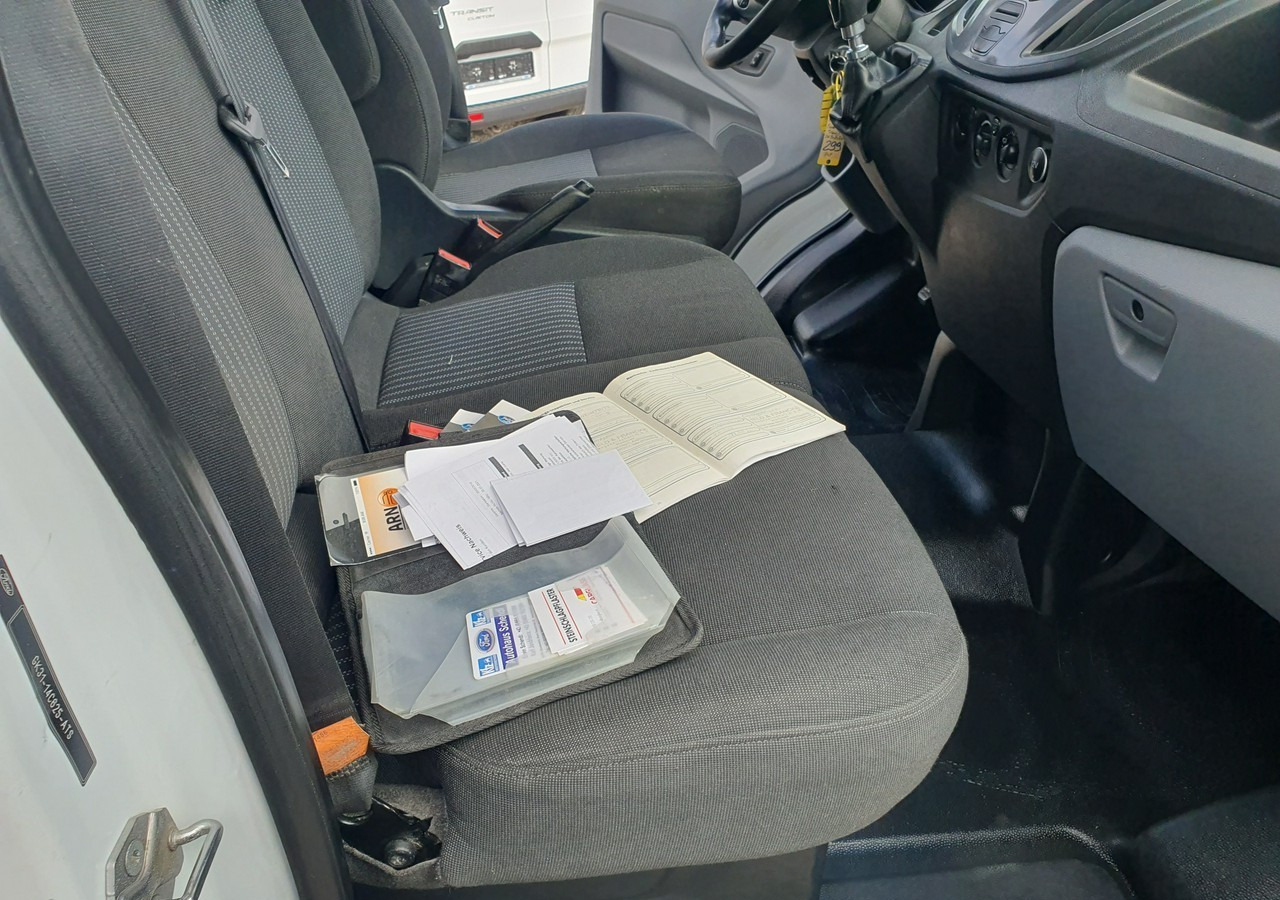 Leasing de  Ford Transit doka*brygadówka *7 osób *klima Ford Transit doka*brygadówka *7 osób *klima: foto 19
