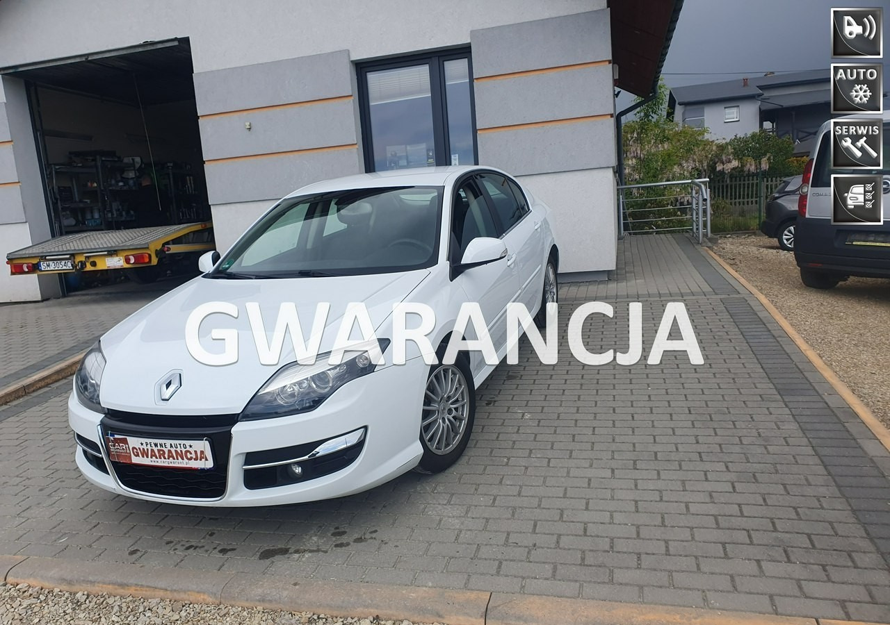 Renault Laguna III niski przebieg * zadbana *ładny stan* - Hatchback: foto 1 Renault Laguna III niski przebieg * zadbana *ładny stan* - Hatchback: foto 1