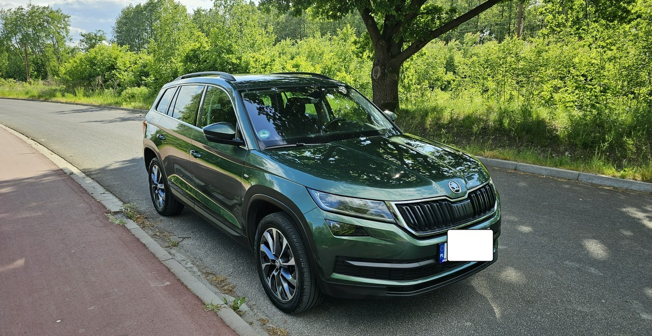 Skoda Kodiaq Skoda Kodiaq Skoda Kodiaq 2.0 4x4 Wersja Drive na 125 lecie - SUV/ Todoterreno: foto 2 Skoda Kodiaq Skoda Kodiaq Skoda Kodiaq 2.0 4x4 Wersja Drive na 125 lecie - SUV/ Todoterreno: foto 2