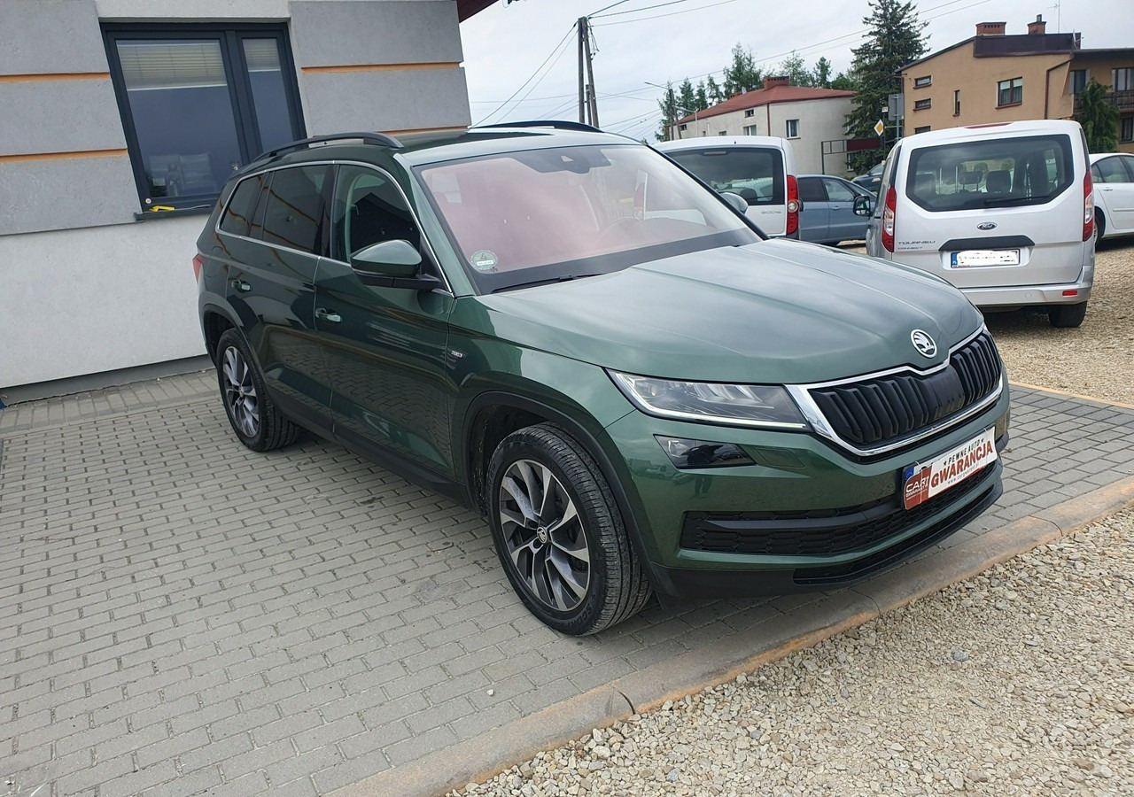 Skoda Kodiaq Skoda Kodiaq Skoda Kodiaq 2.0 tsi 4x4 Wersja Drive na 125 lecie - Coche: foto 3 Skoda Kodiaq Skoda Kodiaq Skoda Kodiaq 2.0 tsi 4x4 Wersja Drive na 125 lecie - Coche: foto 3
