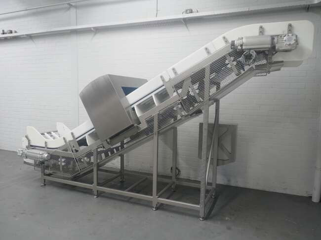 GEA / Loma BeltLoader with metal detector BeltLoader F3 - Maquinaria de alimentación: foto 2 GEA / Loma BeltLoader with metal detector BeltLoader F3 - Maquinaria de alimentación: foto 2