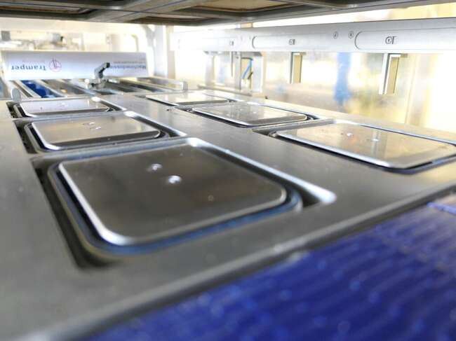 Maquinaria de embalaje Tramper filling- and traysealing line GMD99-2: foto 10
