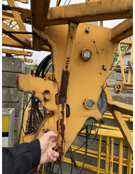 Liebherr 42K.1, 2008 yom - some Works needed - Maquinaria de construcción: foto 5 Liebherr 42K.1, 2008 yom - some Works needed - Maquinaria de construcción: foto 5