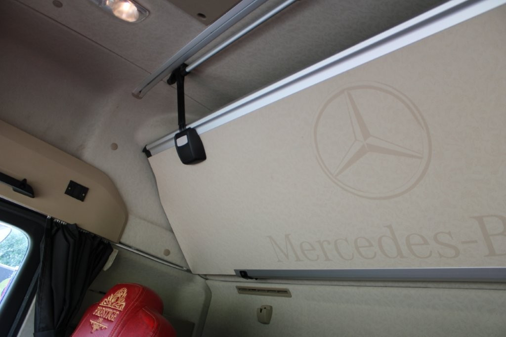 Cabeza tractora Mercedes-Benz ACTROS 1848, LOWDECK: foto 15