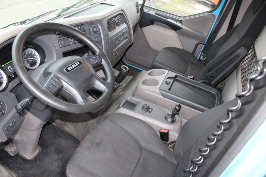 Camión lona DAF LF 260 FA + G.T.S. PJT 10N (2022): foto 8