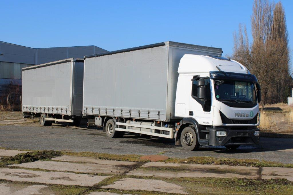 Iveco Eurocargo 120E250 - Camión lona: foto 1 Iveco Eurocargo 120E250 - Camión lona: foto 1