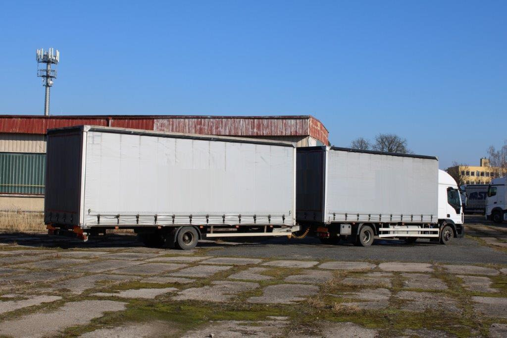 Iveco Eurocargo 120E250 - Camión lona: foto 2 Iveco Eurocargo 120E250 - Camión lona: foto 2