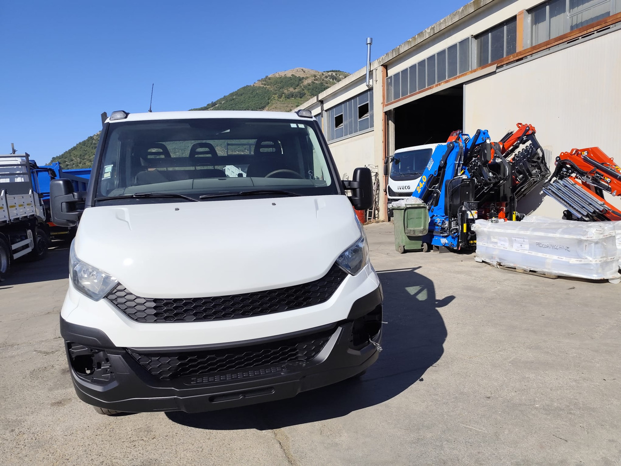 Leasing de IVECO DAILY 35C13 IVECO DAILY 35C13: foto 32
