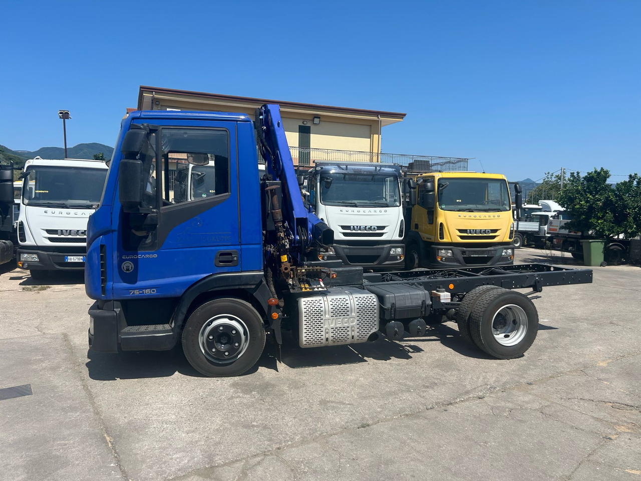 IVECO EUROCARGO 75-160 - Camión grúa, Camión grúa: foto 3 IVECO EUROCARGO 75-160 - Camión grúa, Camión grúa: foto 3