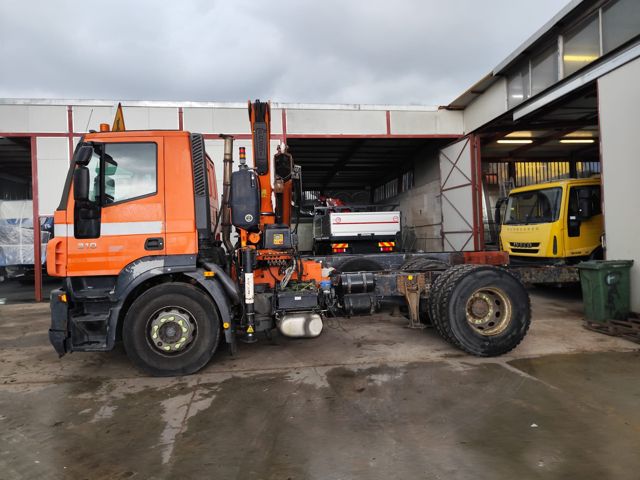Camión grúa IVECO STRALIS 190S31: foto 11