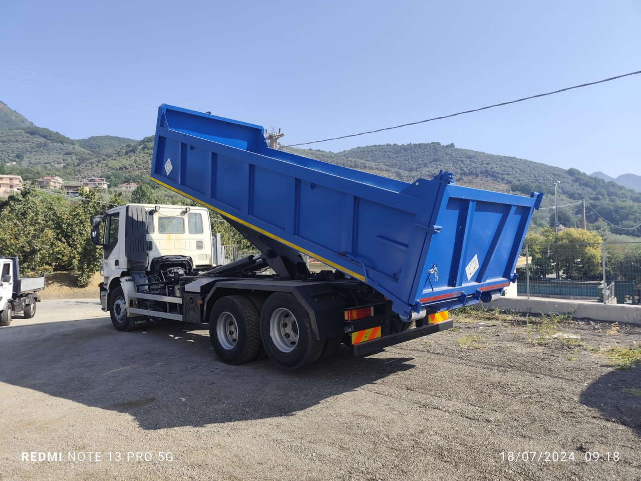 Camión multibasculante IVECO STRALIS 260S36: foto 30
