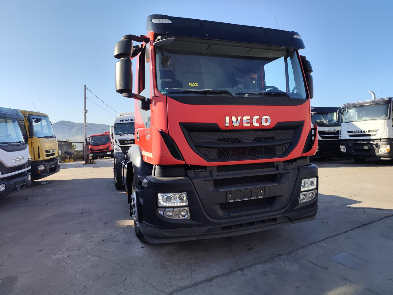 Camión caja abierta IVECO STRALIS 260S40: foto 21