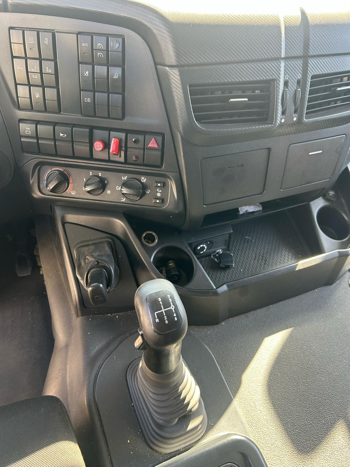 Camión chasis IVECO STRALIS AD 260S31 XP: foto 20