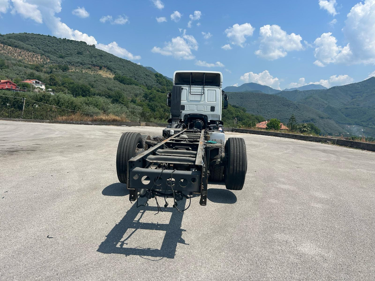 Camión chasis IVECO STRALIS AD 260S31 Y/P: foto 17
