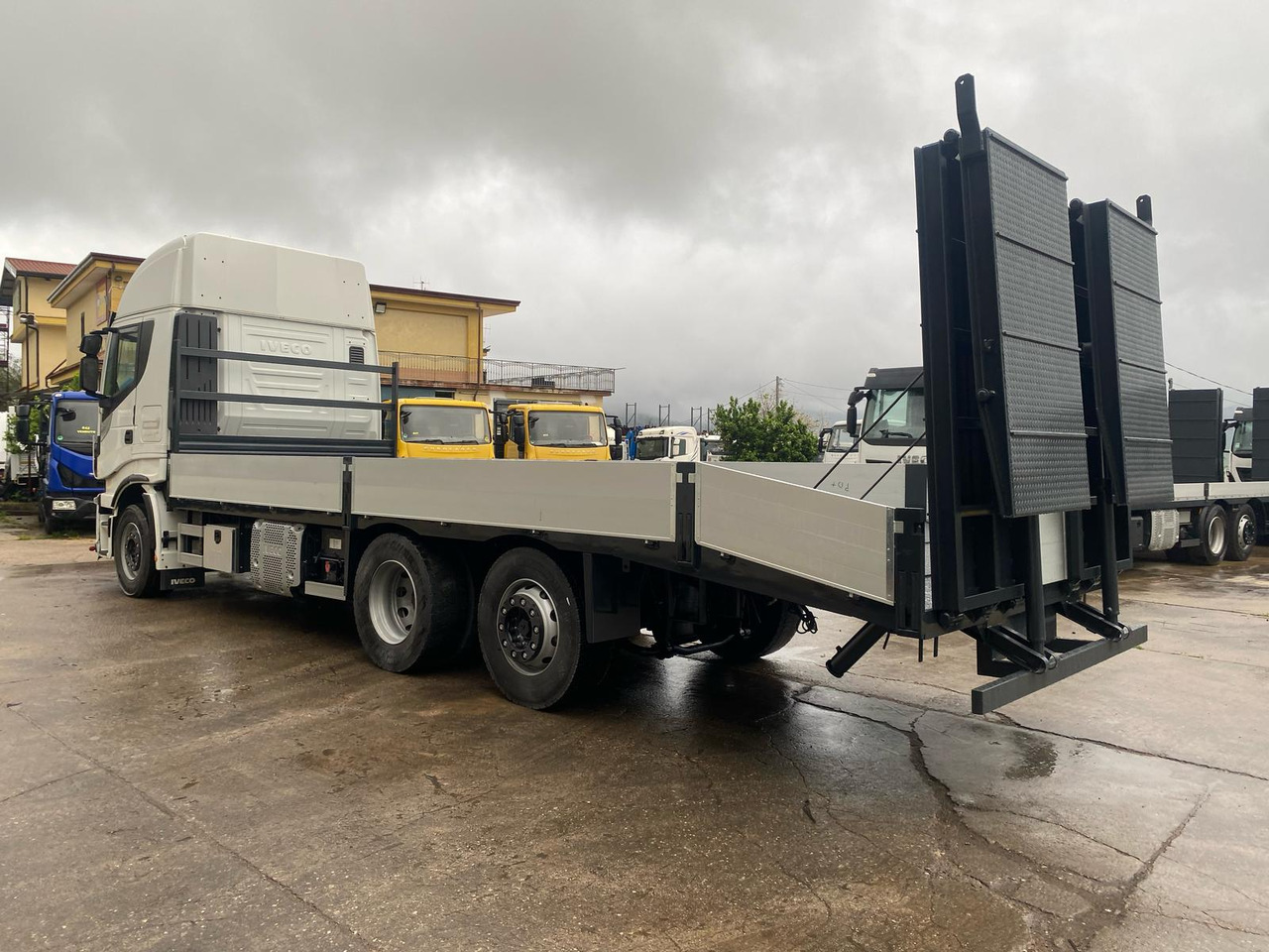 Camión caja abierta IVECO STRALIS AS 260S46: foto 15