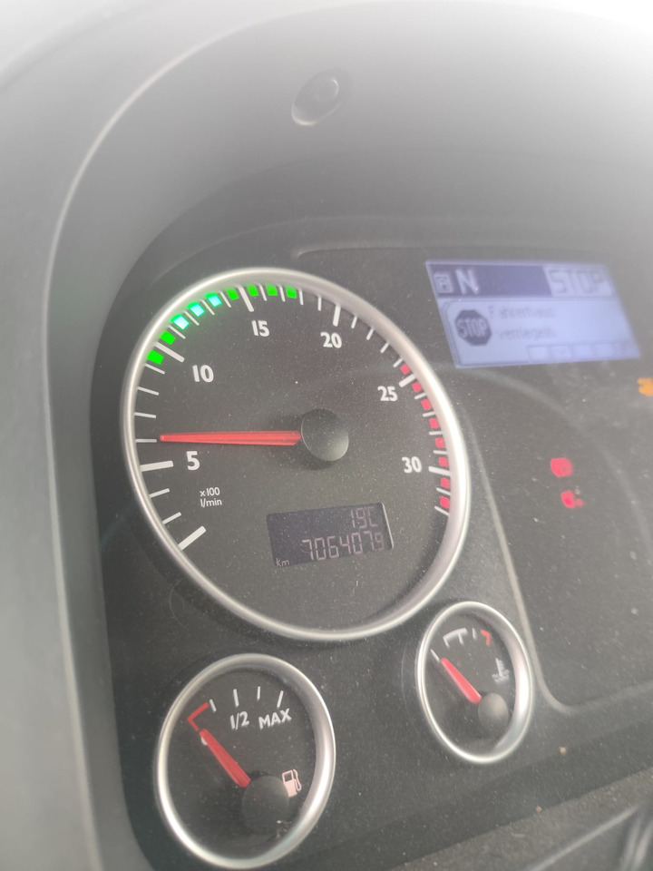 MAN TGX 26.440 - Camión caja abierta: foto 2 MAN TGX 26.440 - Camión caja abierta: foto 2