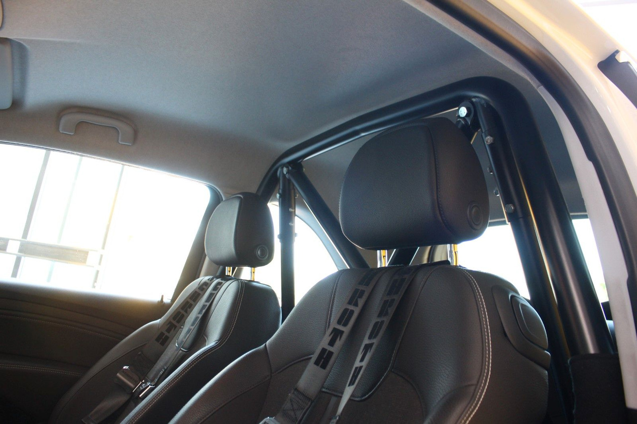 Sedan Opel Adam S 1.4 Überrollkäfig 4Punkt-Gurte: foto 10