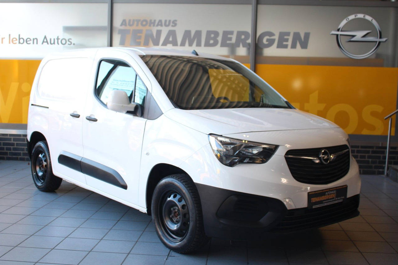 Opel Combo E Cargo Edition Klima PDC Bluetooth AHK - Furgoneta pequeña: foto 1 Opel Combo E Cargo Edition Klima PDC Bluetooth AHK - Furgoneta pequeña: foto 1