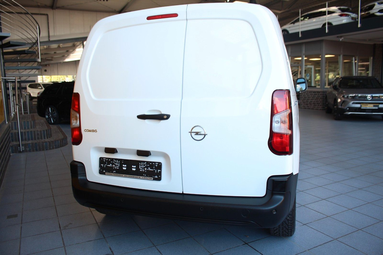 Opel Combo E Cargo Edition Klima PDC Bluetooth AHK - Furgoneta pequeña: foto 4 Opel Combo E Cargo Edition Klima PDC Bluetooth AHK - Furgoneta pequeña: foto 4