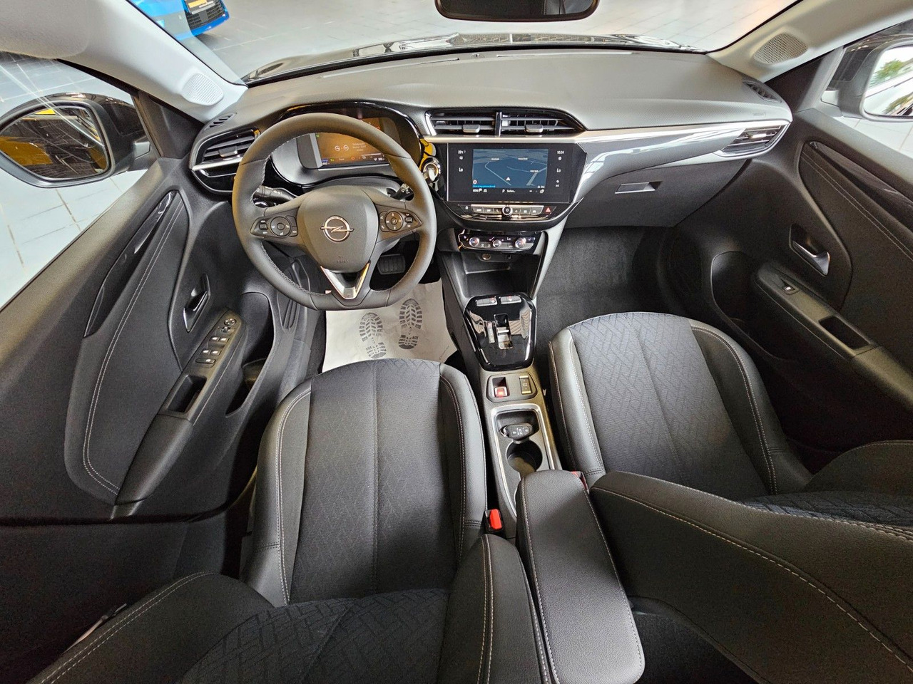Opel Corsa F e Elegance Navi Pro SHZ LED 50KW DAB - Coche: foto 5 Opel Corsa F e Elegance Navi Pro SHZ LED 50KW DAB - Coche: foto 5