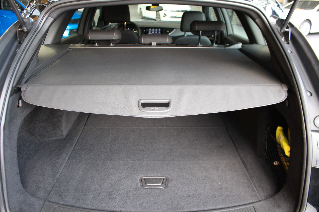 Coche Opel Insignia B ST AT-9 Elegance IntelliLux-LED AGR: foto 14