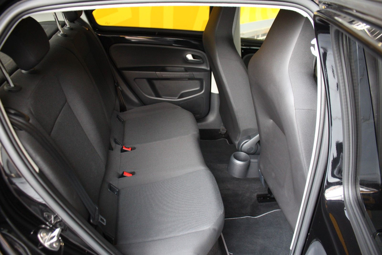 Coche Volkswagen up! e-up! Max Kamera Sitzheizung DAB+: foto 8