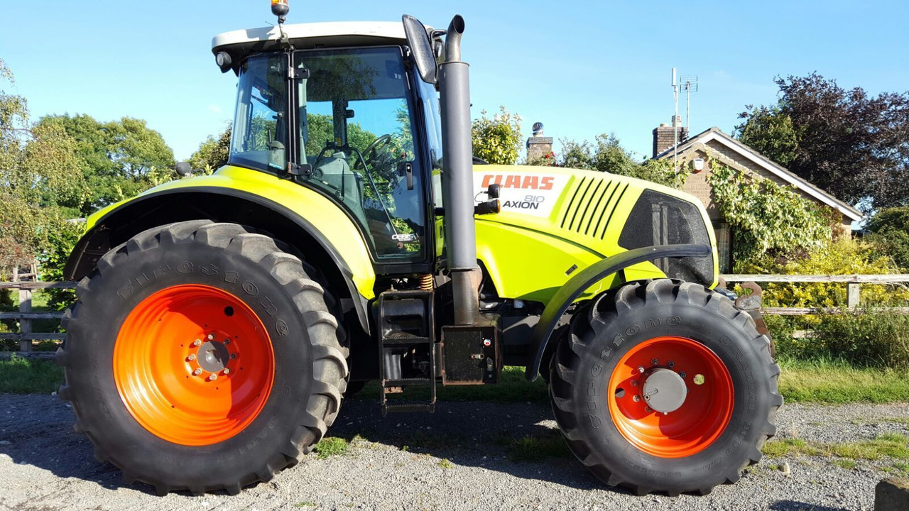 CLAAS AXION 810 CEBIS - Tractor: foto 4 CLAAS AXION 810 CEBIS - Tractor: foto 4