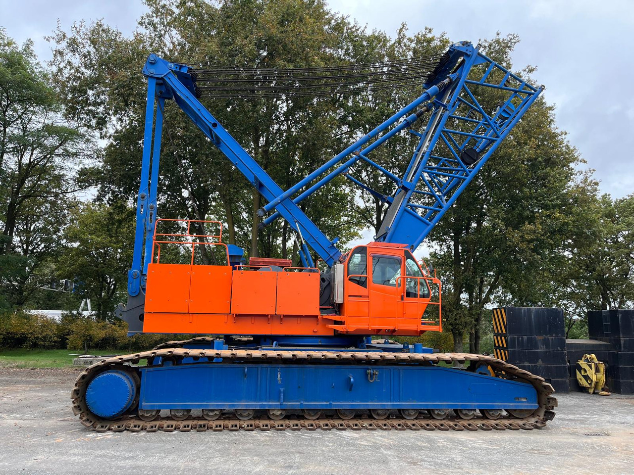 KOBELCO 7250 - Grúa sobre orugas: foto 1 KOBELCO 7250 - Grúa sobre orugas: foto 1