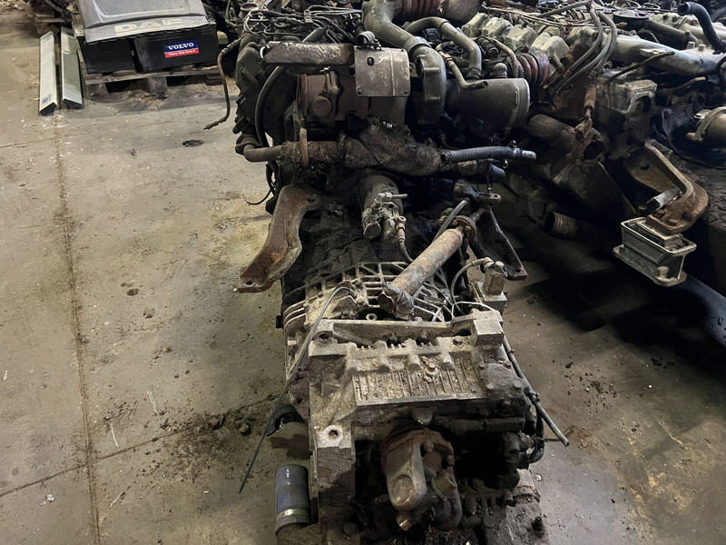 Mercedes-Benz O303 - Motor: foto 4 Mercedes-Benz O303 - Motor: foto 4