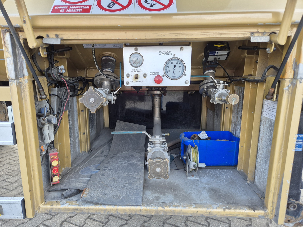 BC-LDS NCG-50 /LPG/ GPL/ PROPANE/ Mercedes axels - Semirremolque cisterna: foto 4 BC-LDS NCG-50 /LPG/ GPL/ PROPANE/ Mercedes axels - Semirremolque cisterna: foto 4