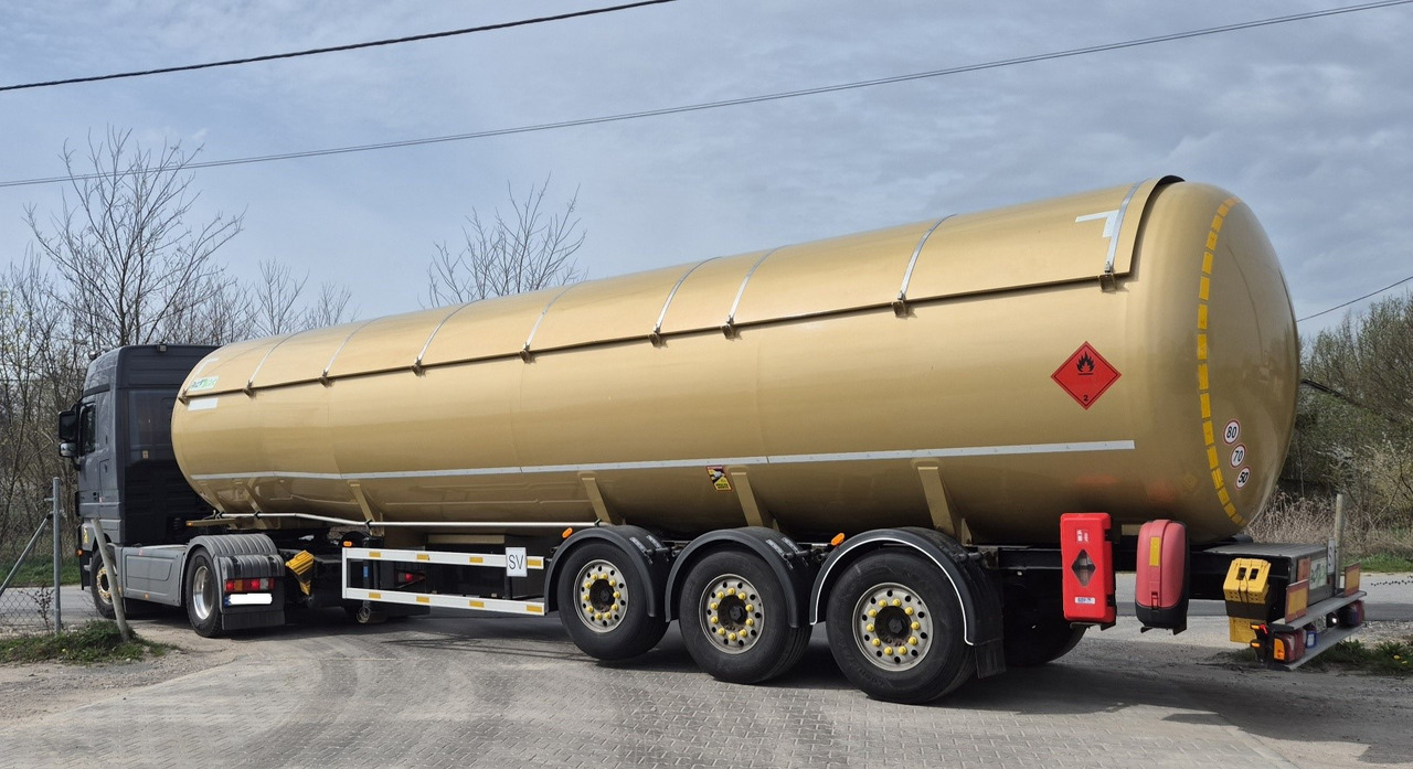 BC-LDS NCG-50 /LPG/ GPL/ PROPANE/ Mercedes axels - Semirremolque cisterna: foto 3 BC-LDS NCG-50 /LPG/ GPL/ PROPANE/ Mercedes axels - Semirremolque cisterna: foto 3