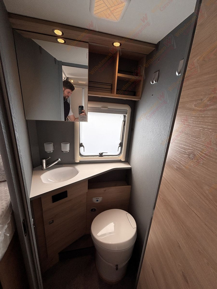 Autocaravana perfilada Dethleffs Just Camp Active T 7052 EBL: foto 15