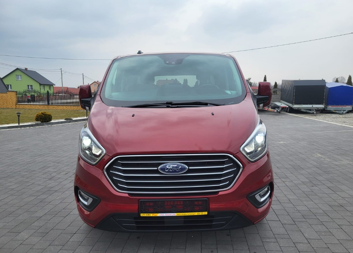 Ford Tourneo Custom Bezwypadkowy Serwisowany Automatik Tytanium X - Minibús, Furgoneta de pasajeros: foto 5 Ford Tourneo Custom Bezwypadkowy Serwisowany Automatik Tytanium X - Minibús, Furgoneta de pasajeros: foto 5