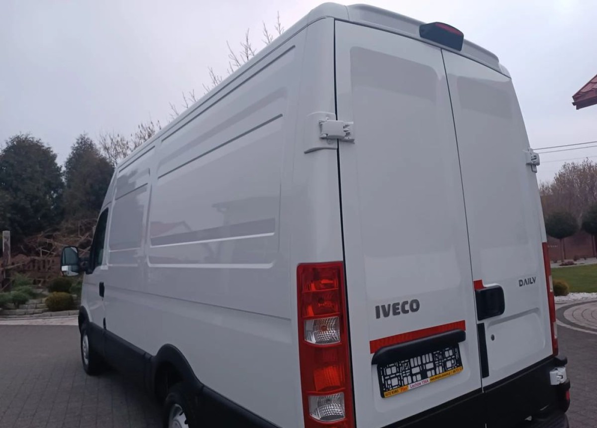 Iveco Dailly 2.3 - Furgón: foto 3 Iveco Dailly 2.3 - Furgón: foto 3