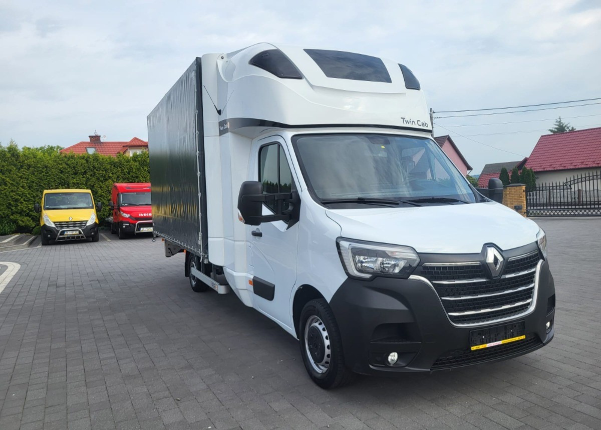 Renault 10 europalet kabina XXL 2x spania Master jak Nowy Kabina 2xspanie - Furgoneta con lona: foto 4 Renault 10 europalet kabina XXL 2x spania Master jak Nowy Kabina 2xspanie - Furgoneta con lona: foto 4