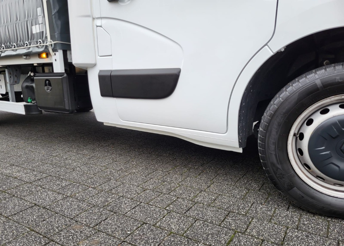 Furgoneta con lona Renault Master 10 europalet Salon Polska: foto 17