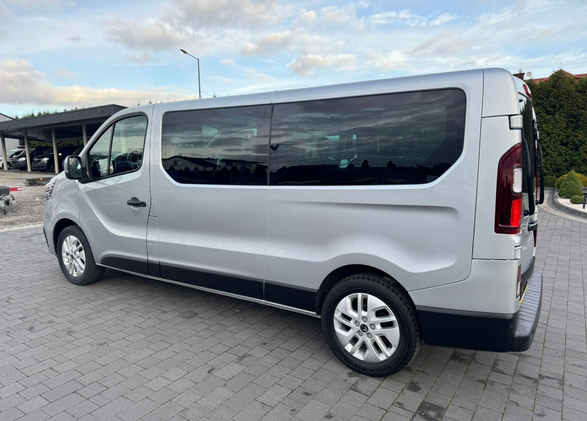 Minibús, Furgoneta de pasajeros Renault Trafic 2.0 150 ps. Bezwypadkowy Salonowy Serwisowany: foto 14