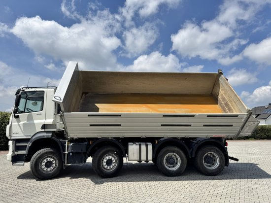 DAF CF 480 FAG Kipper 8x4 MX-13 355H3 - Camión volquete: foto 2 DAF CF 480 FAG Kipper 8x4 MX-13 355H3 - Camión volquete: foto 2