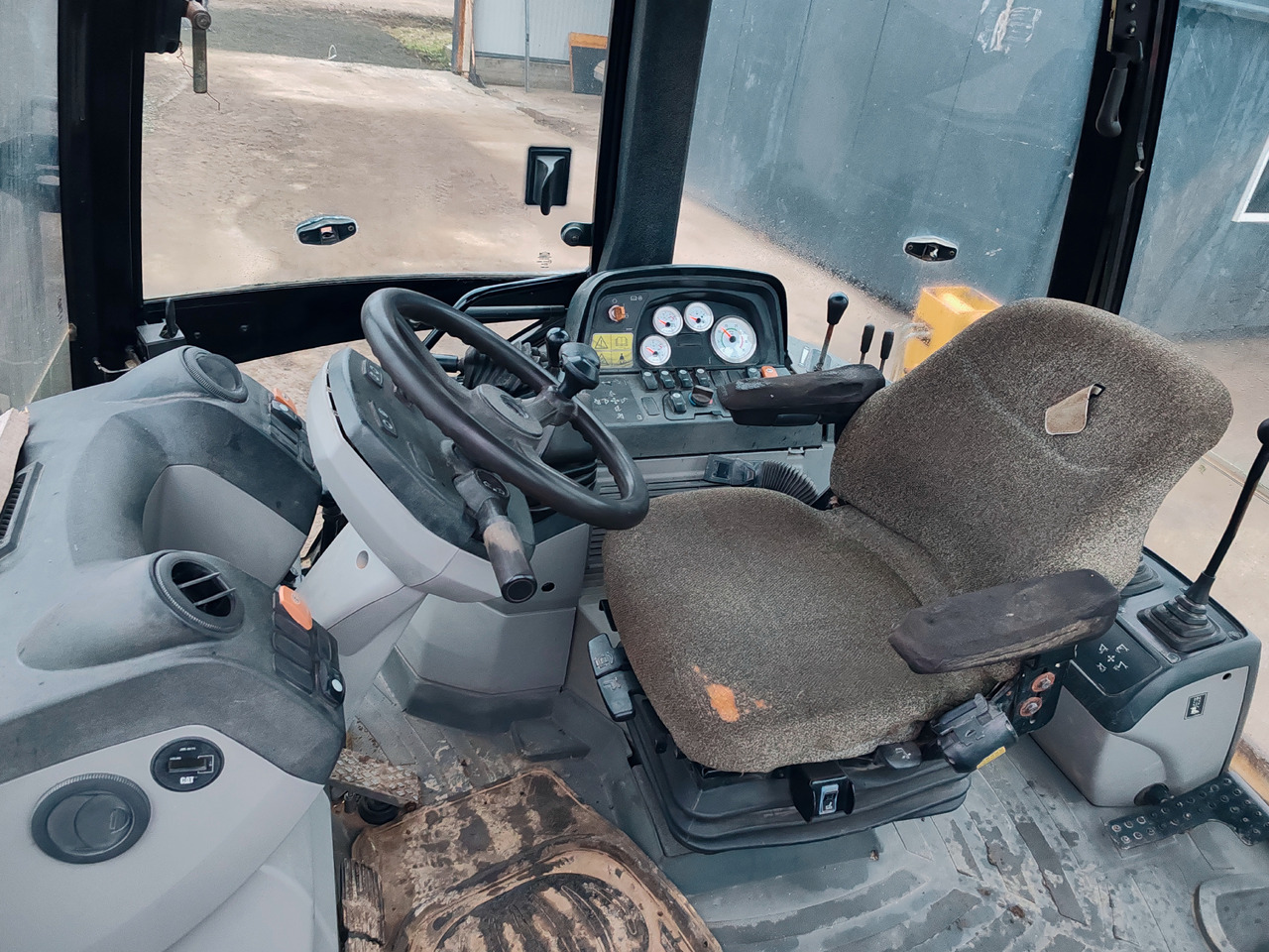Retroexcavadora CATERPILLAR 428E: foto 14