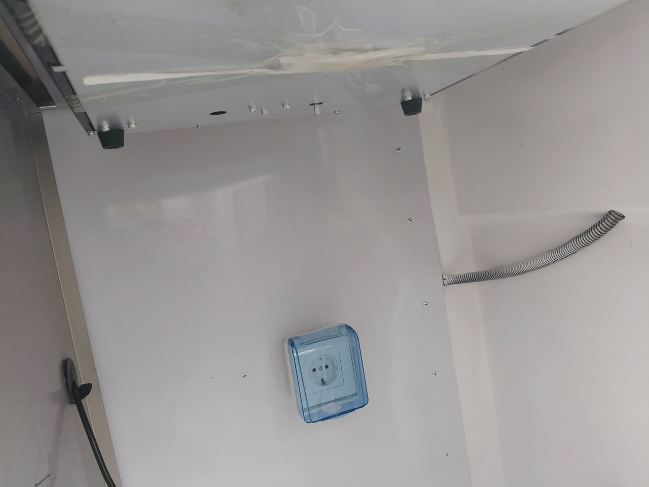 Remolque venta ambulante nuevo Deli Star Trailers EasyGo 230 Light - EU standards: foto 13