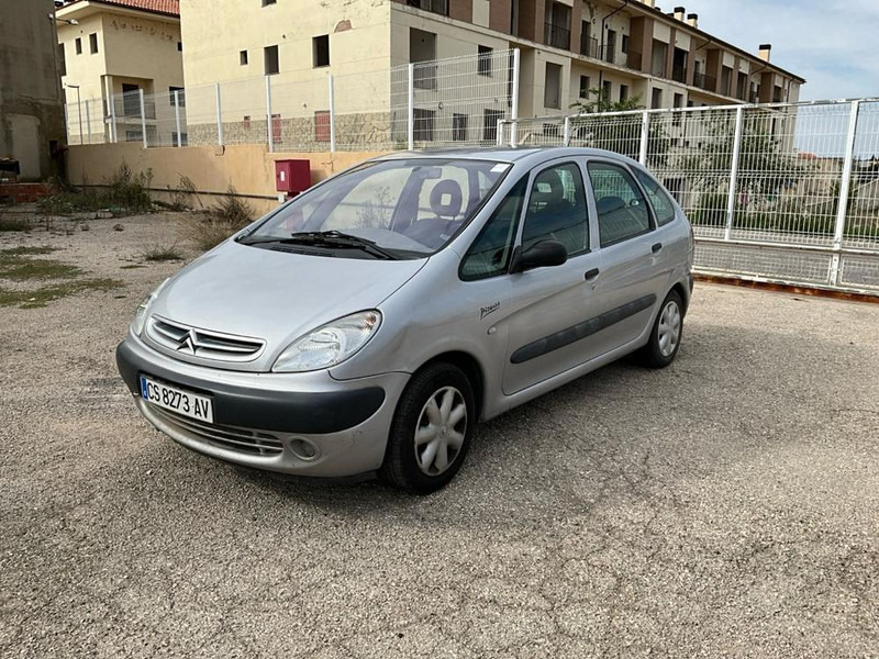 Citroën Xsara - Maquinaria de construcción: foto 1 Citroën Xsara - Maquinaria de construcción: foto 1