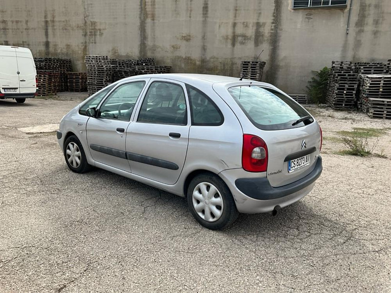 Citroën Xsara - Maquinaria de construcción: foto 4 Citroën Xsara - Maquinaria de construcción: foto 4