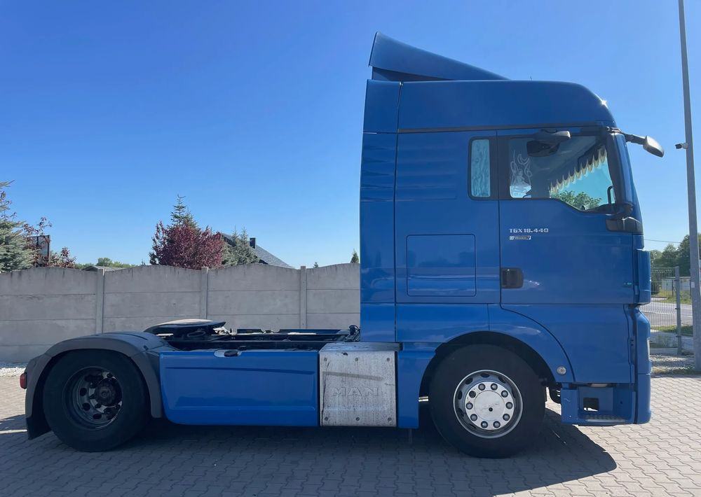 MAN TGX XLX18.440 - Cabeza tractora: foto 4 MAN TGX XLX18.440 - Cabeza tractora: foto 4