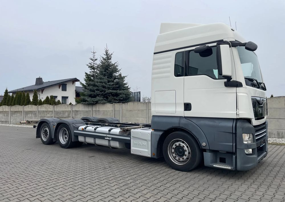 MAN TGX XLX 26.420 BDF, MULTI Wechsler - Camión portacontenedore/ Intercambiable: foto 3 MAN TGX XLX 26.420 BDF, MULTI Wechsler - Camión portacontenedore/ Intercambiable: foto 3