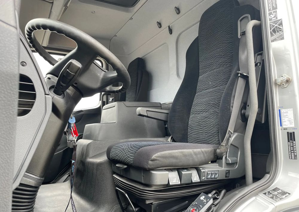 Camión lona Mercedes-Benz ATEGO 818 KLIMA, WEBASTO: foto 10