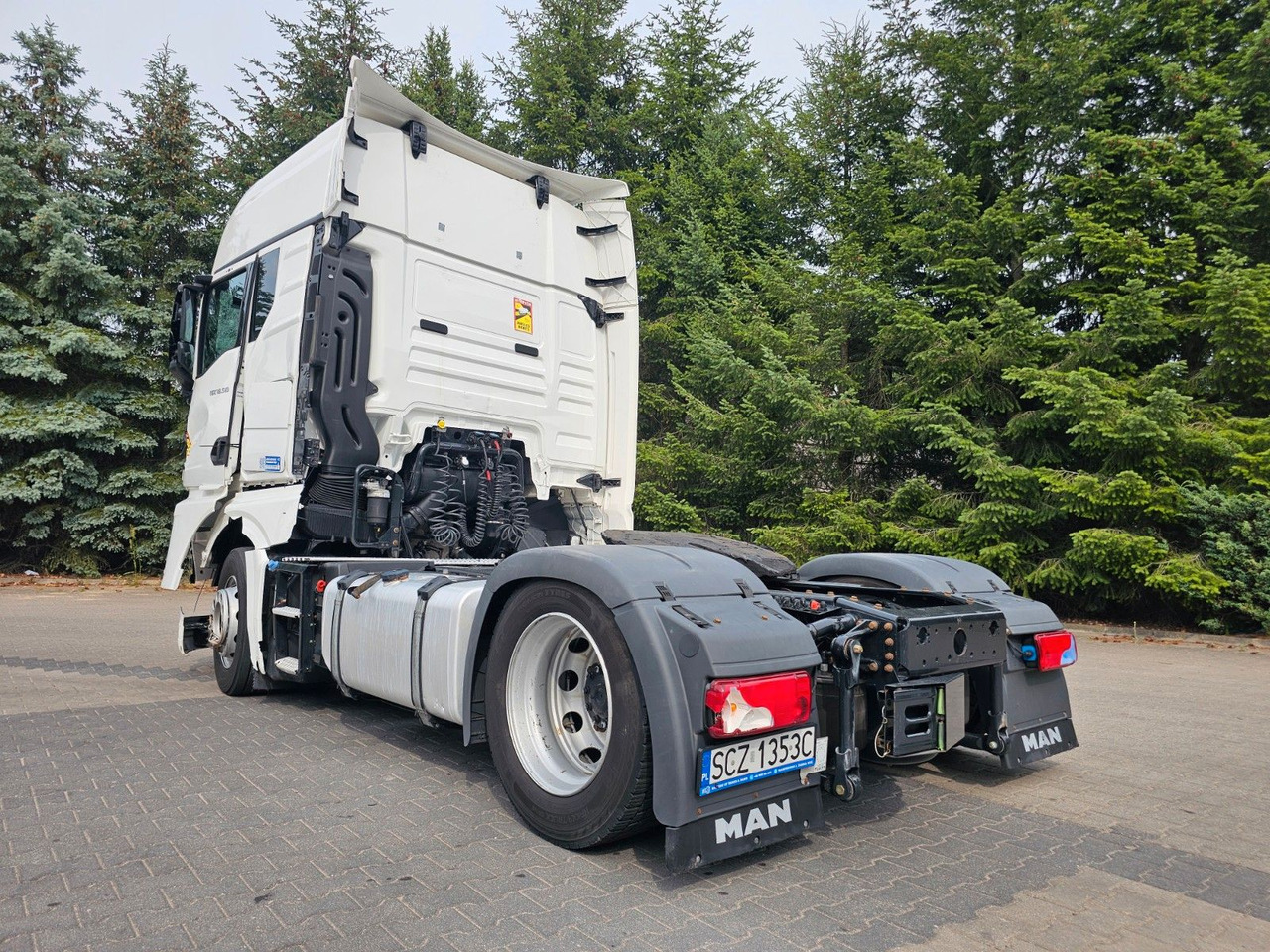 MAN TGX 18.510 XXL INTARDER - Motor , Rahmen 100% OK - Cabeza tractora: foto 5 MAN TGX 18.510 XXL INTARDER - Motor , Rahmen 100% OK - Cabeza tractora: foto 5