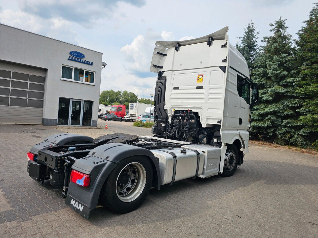 MAN TGX 18.510 XXL INTARDER - Motor , Rahmen 100% OK - Cabeza tractora: foto 4 MAN TGX 18.510 XXL INTARDER - Motor , Rahmen 100% OK - Cabeza tractora: foto 4