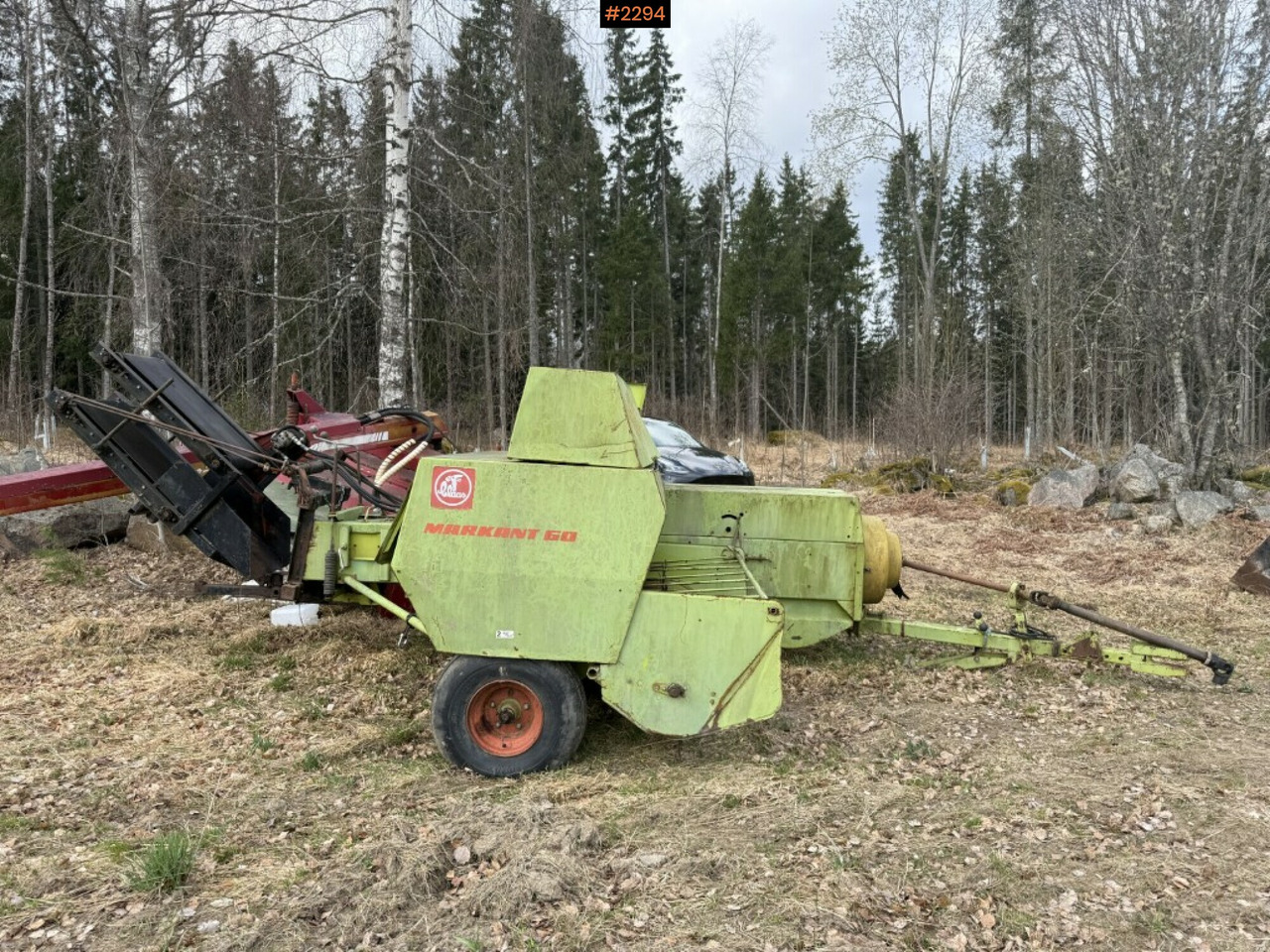 Claas Markant 60 square baler with thrower - Maquinaria de henificación: foto 2 Claas Markant 60 square baler with thrower - Maquinaria de henificación: foto 2