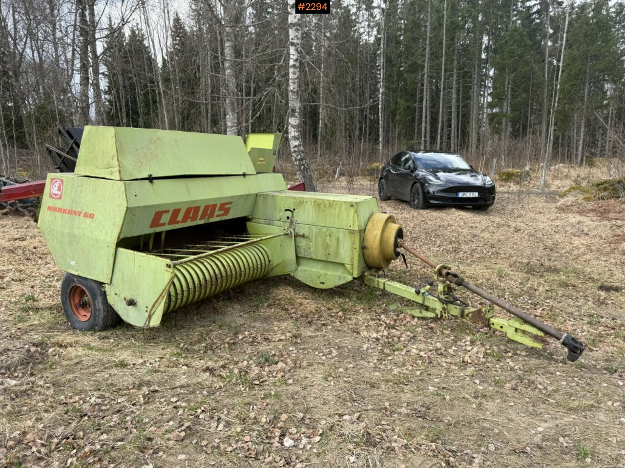 Claas Markant 60 square baler with thrower - Maquinaria de henificación: foto 1 Claas Markant 60 square baler with thrower - Maquinaria de henificación: foto 1